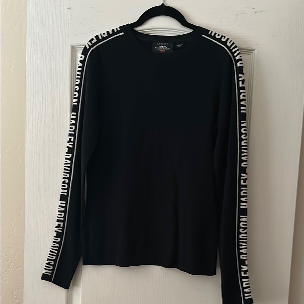 Harley-Davidson Black Crewneck Sweater with Bold Sleeve Design